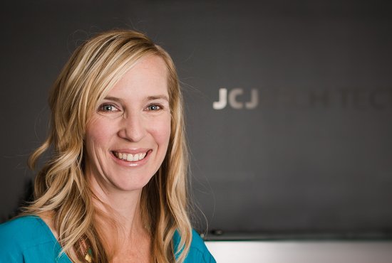 Image of Jennifer Bennett