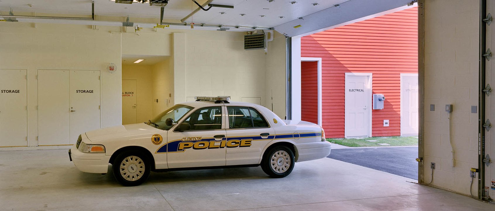 clinton-05-sally port.jpg