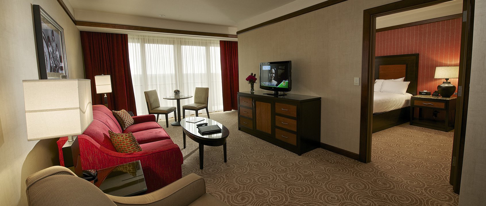 DownstreamCasinoPH2_18_guest suite.JPG