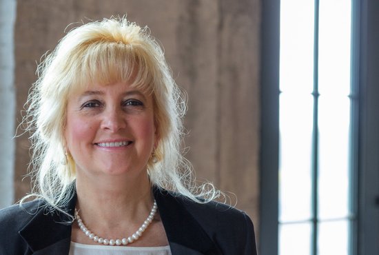 Image of Joanne E. Gravina