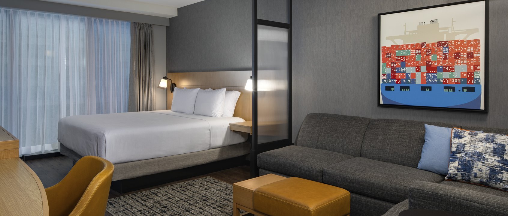 Hyatt Place Seaport District Boston