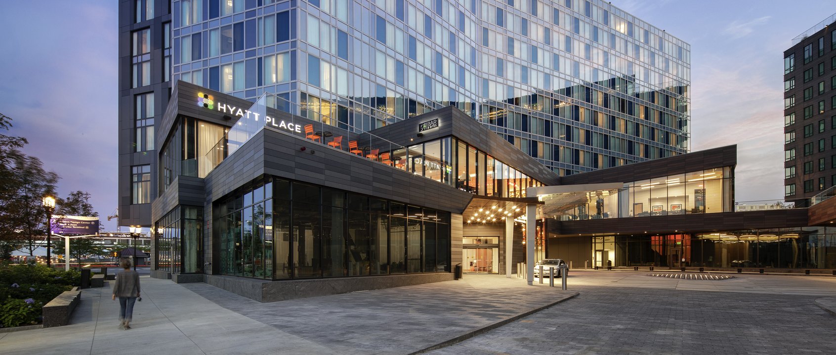 Hyatt Place Seaport District | JCJ Architecture