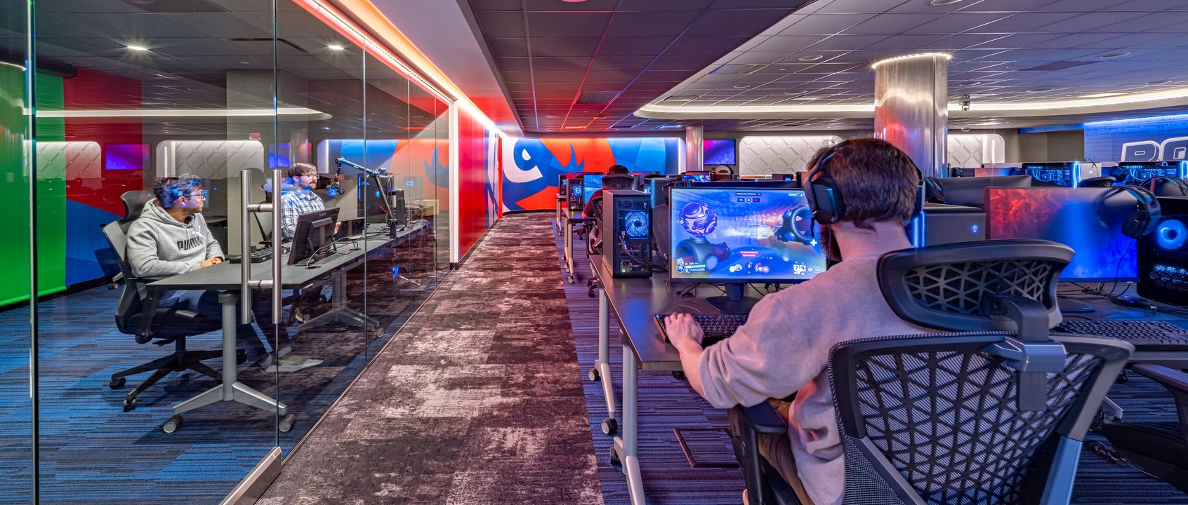 UMass Lowell eSports