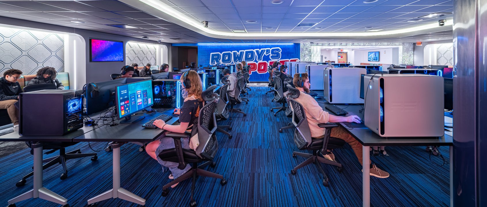 UMass Lowell eSports