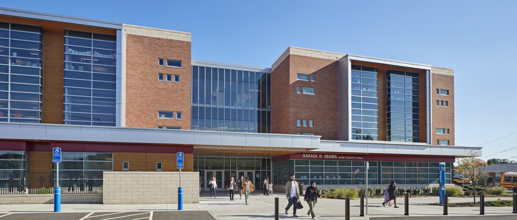 Barack Obama Magnet University School