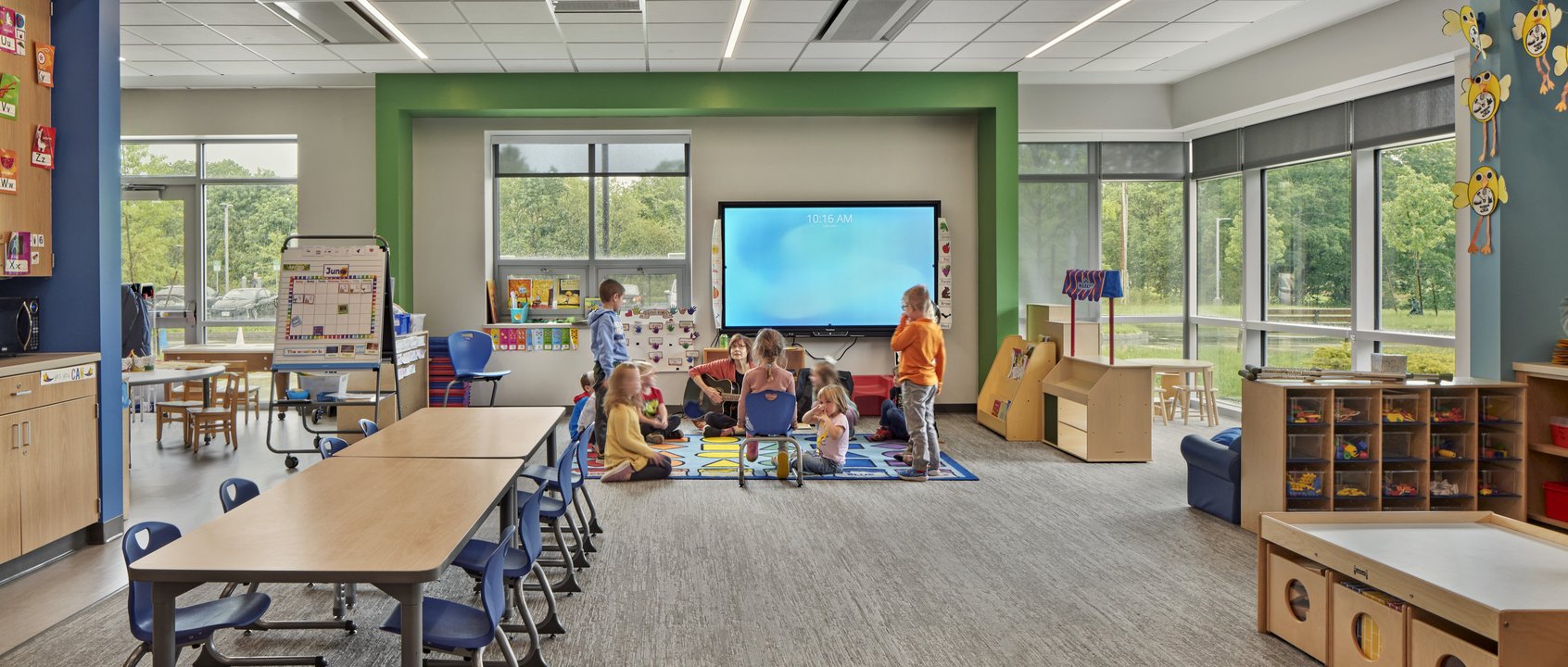 Manchester Memorial Elementary School