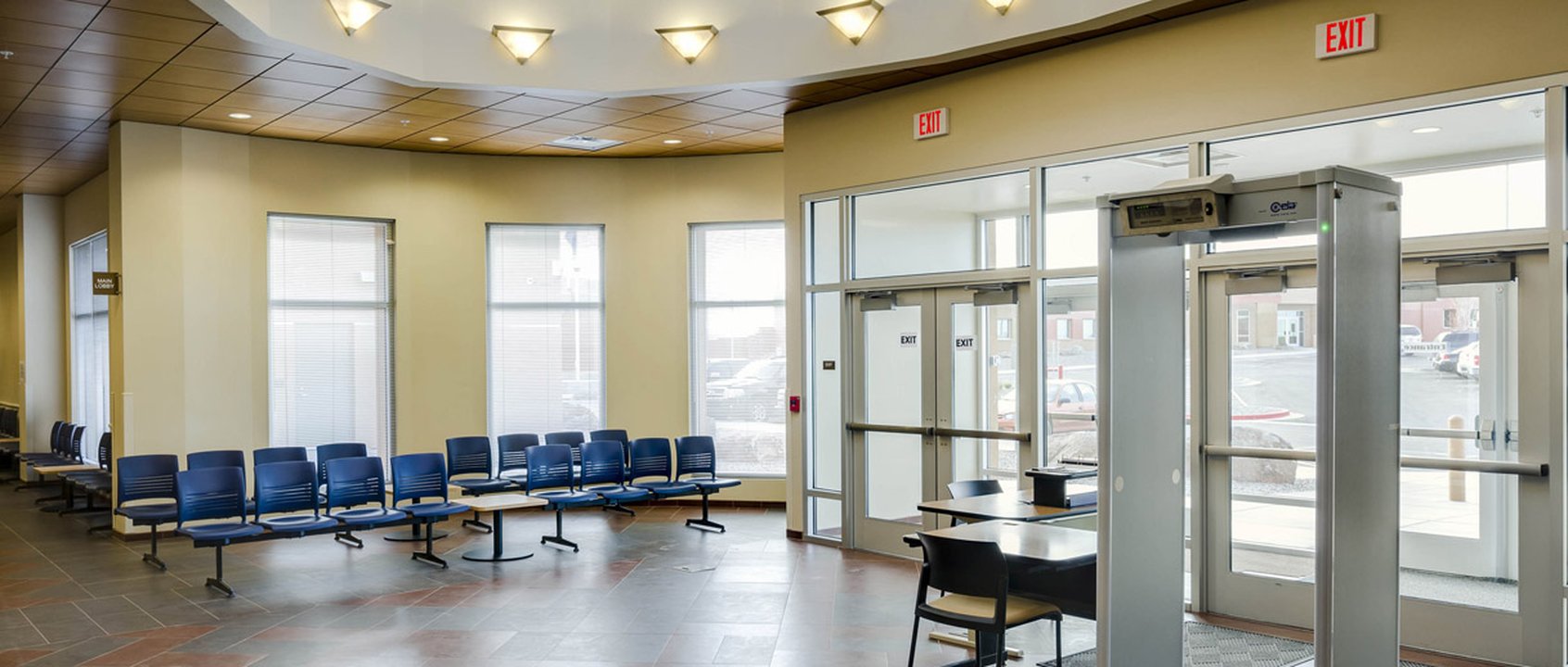 Navajo Justice-TC_24_int court lobby.jpg