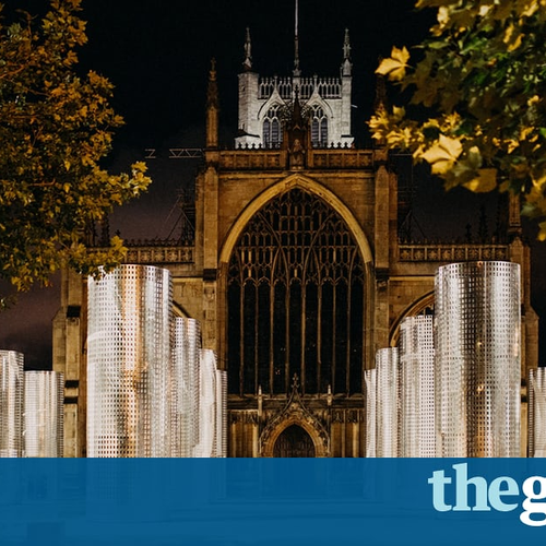 tweet_917041197016928256