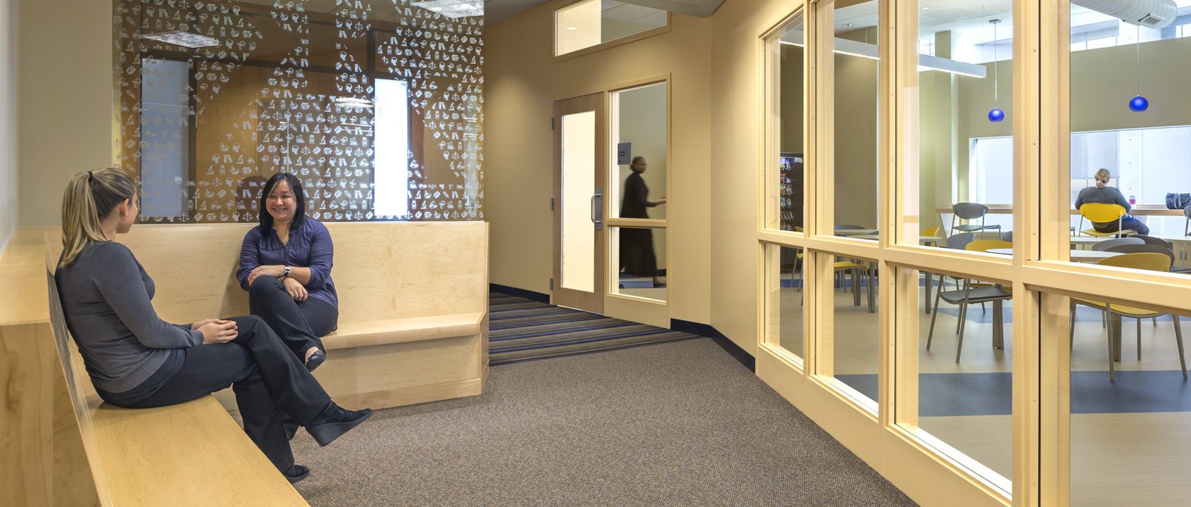 USJ Pharm_15_int common.jpg